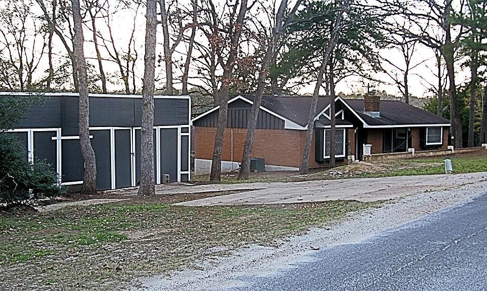 1st image of 100 S Post Oak Dr