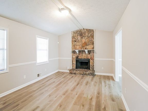 5th image of 1986 Forest Pines Ct