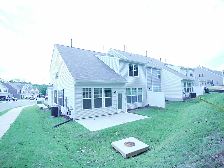 919 Hillman Ln — Photo 56