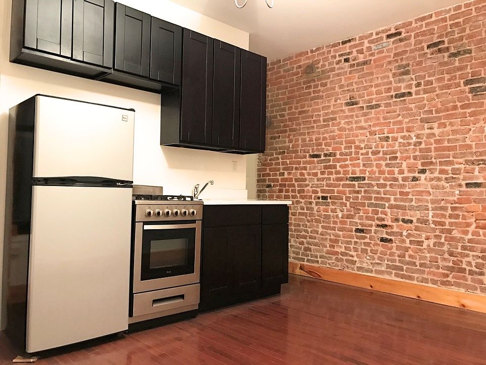 1st image of 1054 Bergen St #C1kf