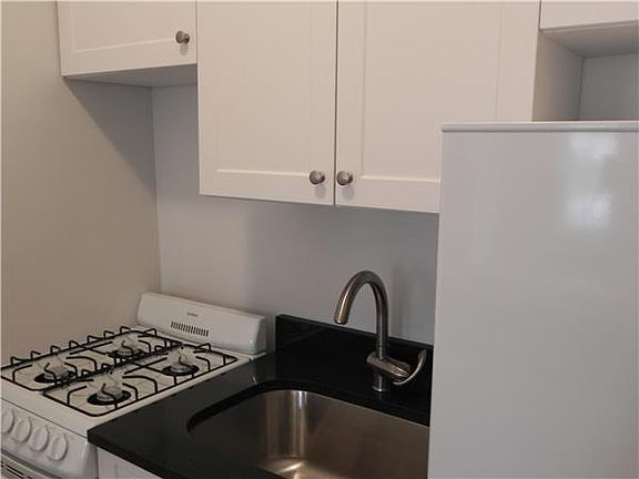 2nd image of 326 E 83rd St #5B