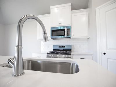 3801 Lynne Ave, Edmond, OK, 73012