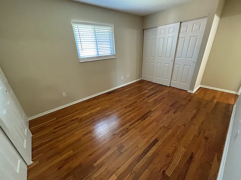 3912 La Rosa Dr — Photo 10