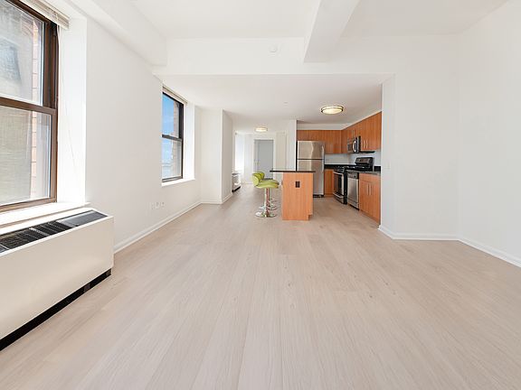 4th image of 20 West St APT 30D