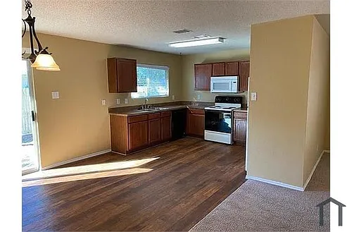 8657 Boswell Meadows Dr Photo 1
