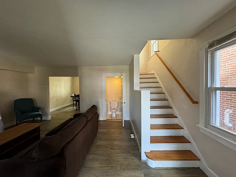 5709 Melvin St — Photo 11