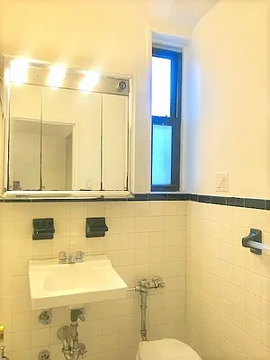 Rented by Zumper Inc | media 12