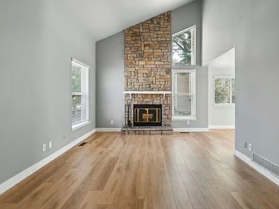 3rd image of 7595 S Monaco Way