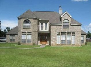505 N Lakeside St, Vidor, TX 77662