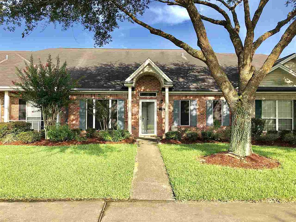 1st image of 7755 Pecan Dr