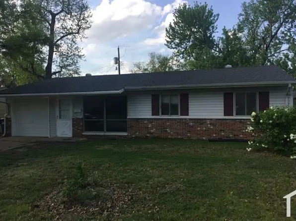 9621 Saint Jerome Ln, Saint Louis, MO 63134