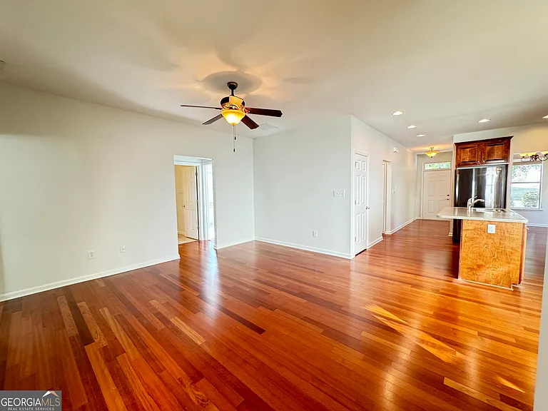 212 Turnbridge Cir — Photo 21