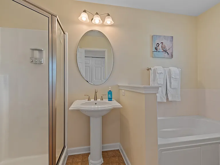 2219 E Pelican Dr — Photo 26