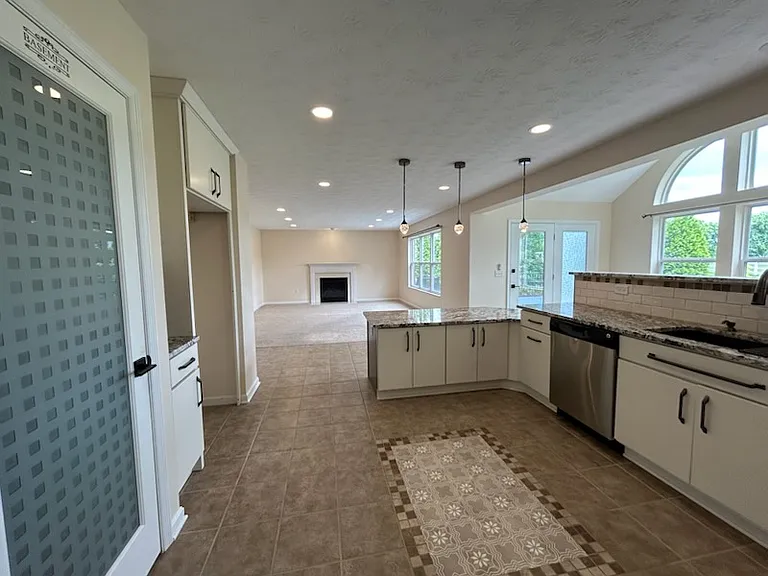 9130 Bennington Way — Photo 18