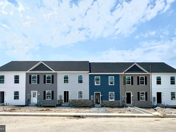 41 Snowdrop Ct, Kearneysville, WV 25430