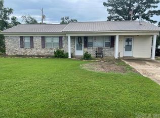 804 S Court St, Carlisle, AR 72024
