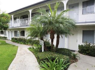 Brighton Place, Whittier, CA 90604
