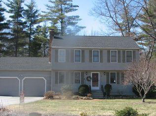 8 Tillotson Rd, Hopedale, MA 01747