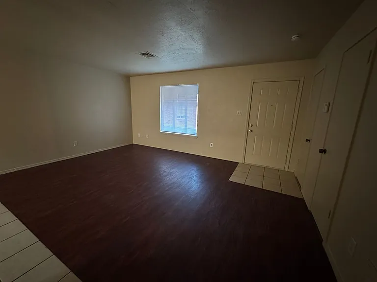 7534 NW Tango Rd — Photo 3