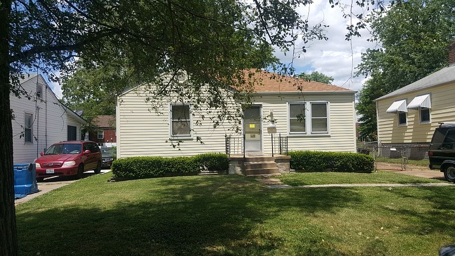 1st image of 9527 Bataan Dr