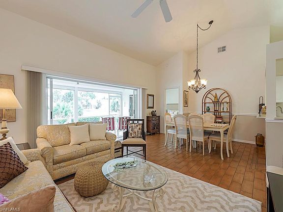 3rd image of 25321 Fairway Dunes Ct