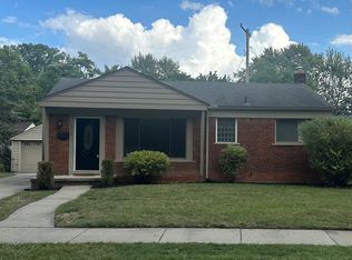 3213 Pelham St, Dearborn, MI 48124