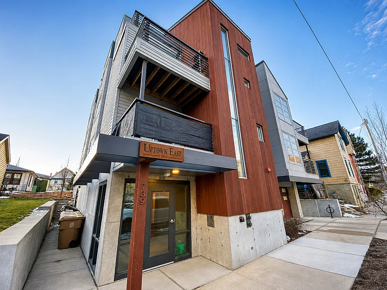 739 Williamson St — Photo 39