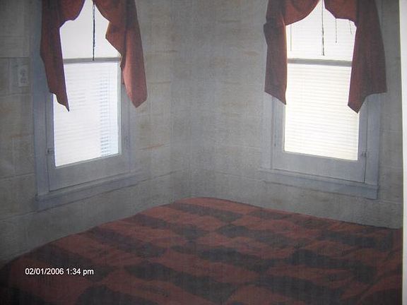 4th image of 16936 255th Ave