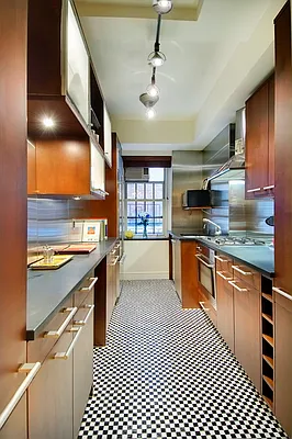 Sold by City Connections Realty | media 8