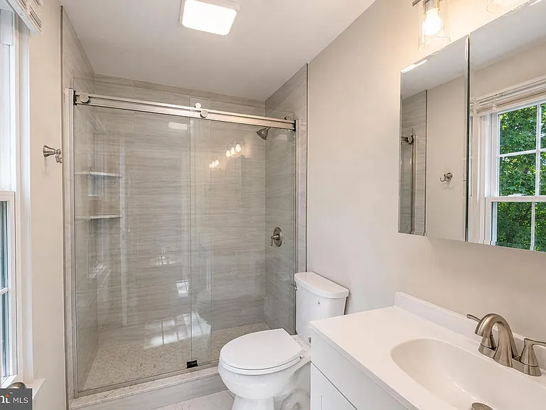 11 Noblewood Ct — Photo 16