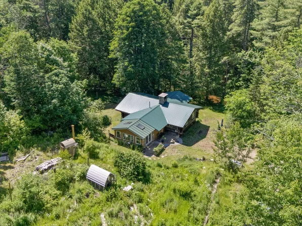 22 Montgomery Road, Windham, ME 04062
