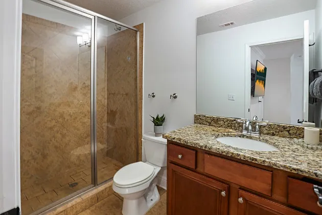 Main Ensuite Bath with Walk-in Shower