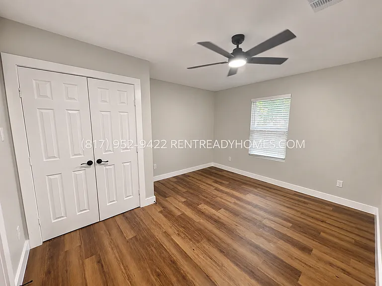1104 Sunset Dr — Photo 9