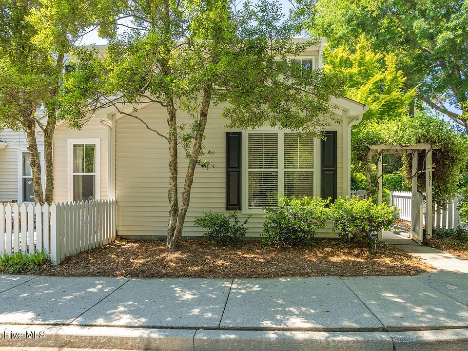 1st image of 5813 Wrightsville Avenue Apt 191