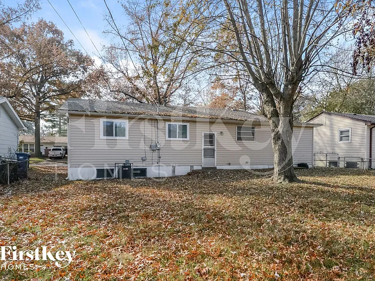 623 Holiday Ave — Photo 15