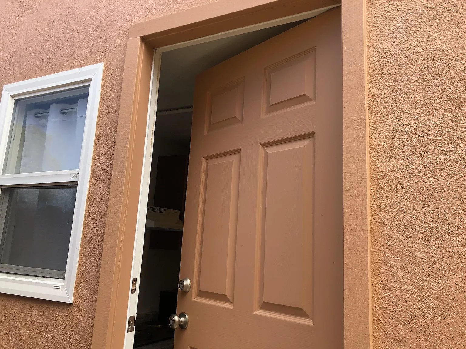 Colby Way, San Bruno — Photo 1