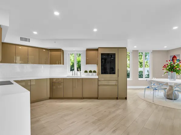 100 SE 5th Avenue #106, Boca Raton, FL 33432