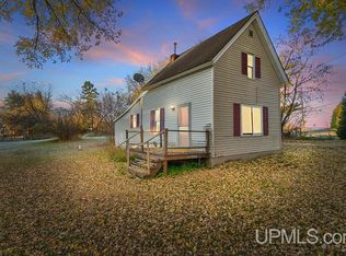 W5545 4th St, Hermansville, MI 49847