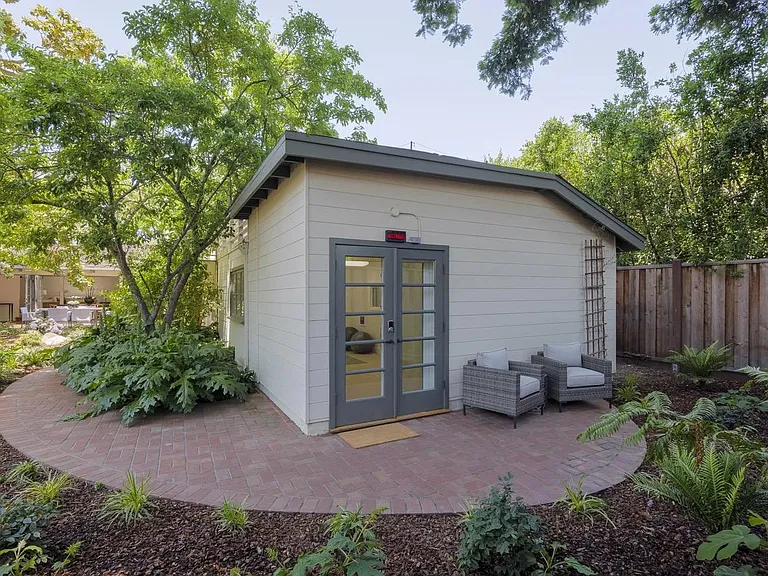 620 Lowell Ave — Photo 22
