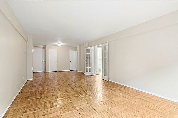 1st image of 420 E 64th St APT W9j