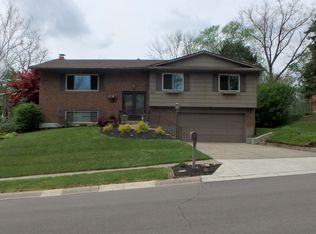 236 Ridgecrest Dr, Dayton, OH 45449