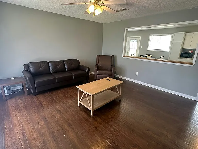 2222 N Rose Park Ave — Photo 9