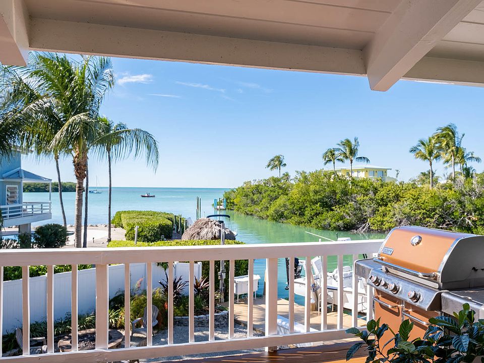 1st image of 319 Tollgate Shores Dr