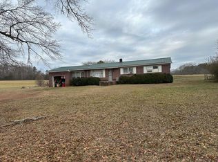 174 Peach Shed Rd, Chesnee, SC 29323