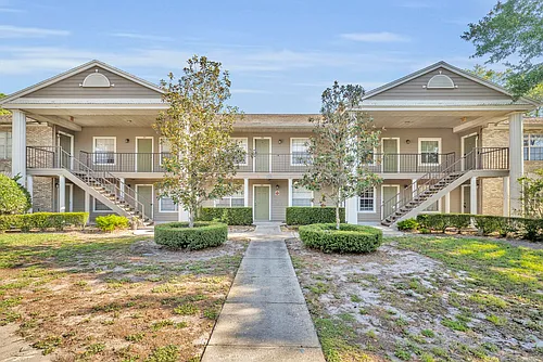 209 Reserve Cir #101 Photo 1