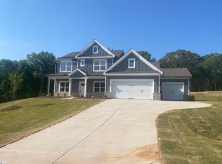 122 Nannies Cir, Williamston, SC 29697