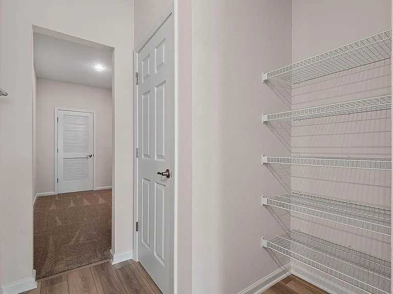 46 Poplar Dr — Photo 35