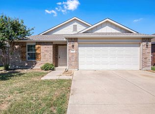 304 Chert Ln, Fort Worth, TX 76131
