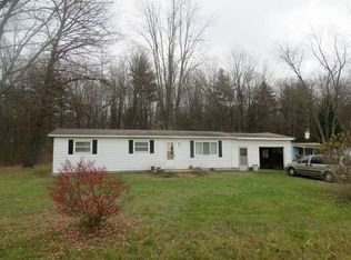 4066 N Water Rd, Sanford, MI 48657