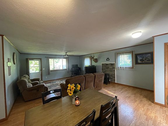 5th image of 190 Rainbow Ln